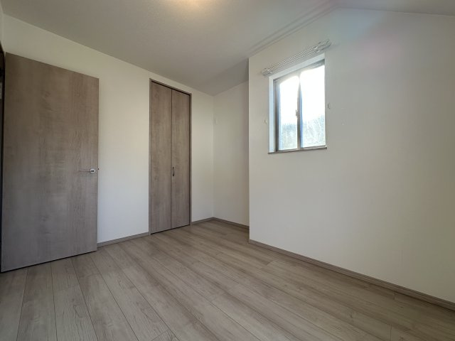 神戸市垂水区桃山台6丁目新築戸建1号棟の洋室