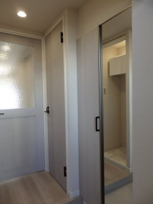 【玄関】 | モアエミネンス西新宿