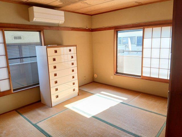 東松山市五領町　中古戸建の和室|２階