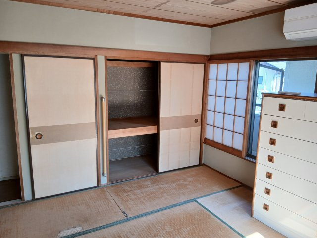 東松山市五領町　中古戸建の和室|２階