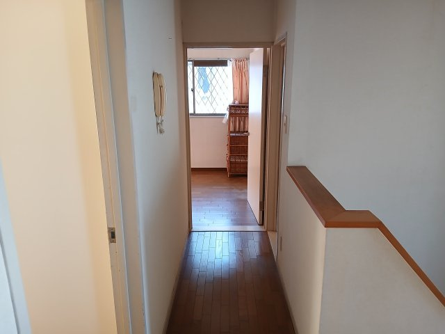 東松山市五領町　中古戸建のその他|２階廊下