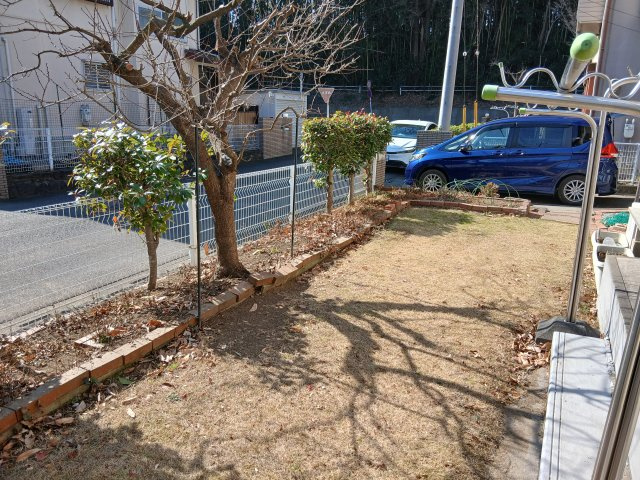 東松山市五領町　中古戸建の庭