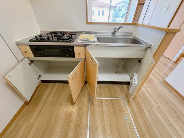 大塚様戸建貸家Ⅱのキッチン