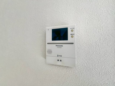 【防犯設備】 | エバーグリーン金岡２号棟 | 【TVモニター付きインターフォン】 防犯設備として欠かせないTVモニター付きインターフォンがあります♪