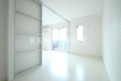 【寝室】 | ・ コンティニュエ | ゆとりの広さです