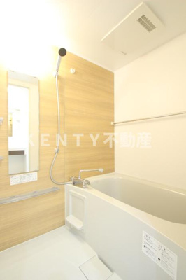 【浴室】 | ・ コンティニュエ | 日々の暮らしに欠かせないお風呂です