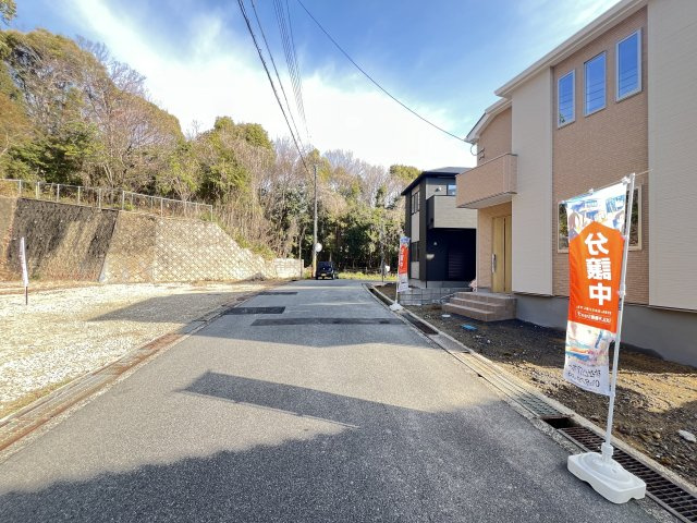 北葛城郡第６河合町星和台の前面道路含む現地写真