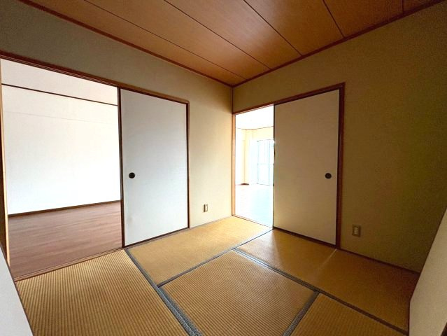 コートSUの和室