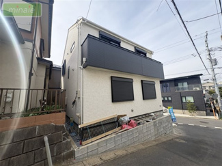 【玄関】 | 小学校6分　スーパー7分　SIクローク付き　大和田新田　1号棟 | 同タイプ