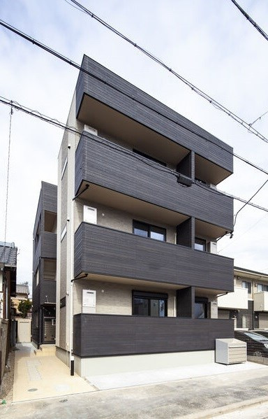 ＦＡＭＩＬＹ　ＳＴＡＧＥ道徳新町