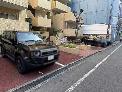 イトーピア橋本町(JS)の駐車場