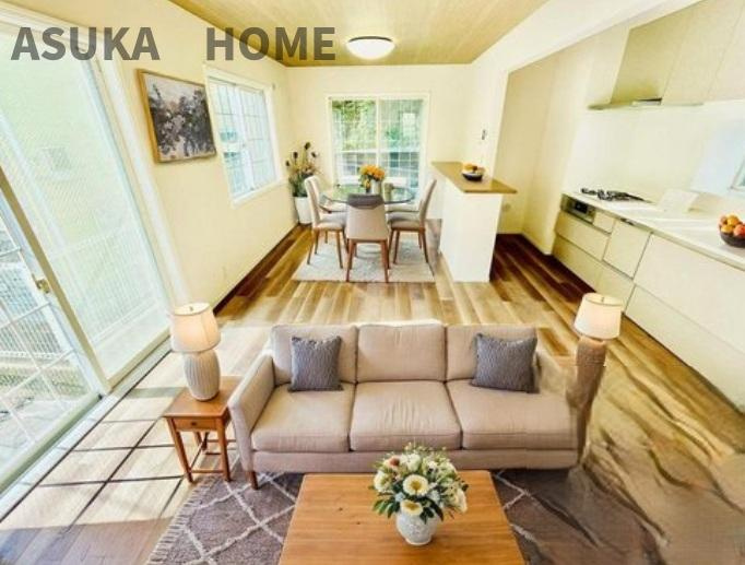 保土ケ谷区常盤台戸建の居間・リビング