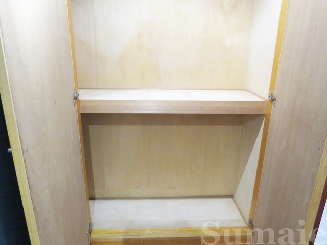 ドエル王子の収納|☆廊下に大きめの収納があります☆