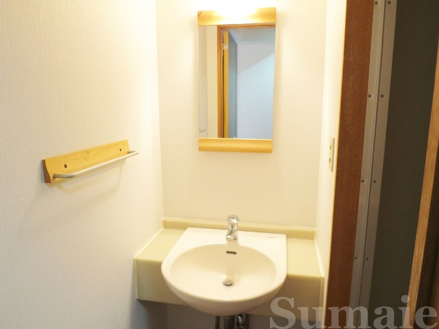 ドエル王子の洗面所|☆人気の独立洗面台です♪オシャレな造りです☆