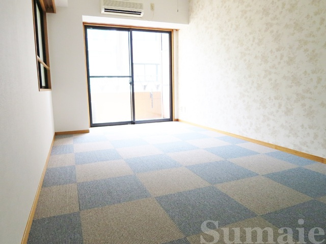 ドエル王子の居間・リビング|☆広々10帖のお部屋は快適です☆