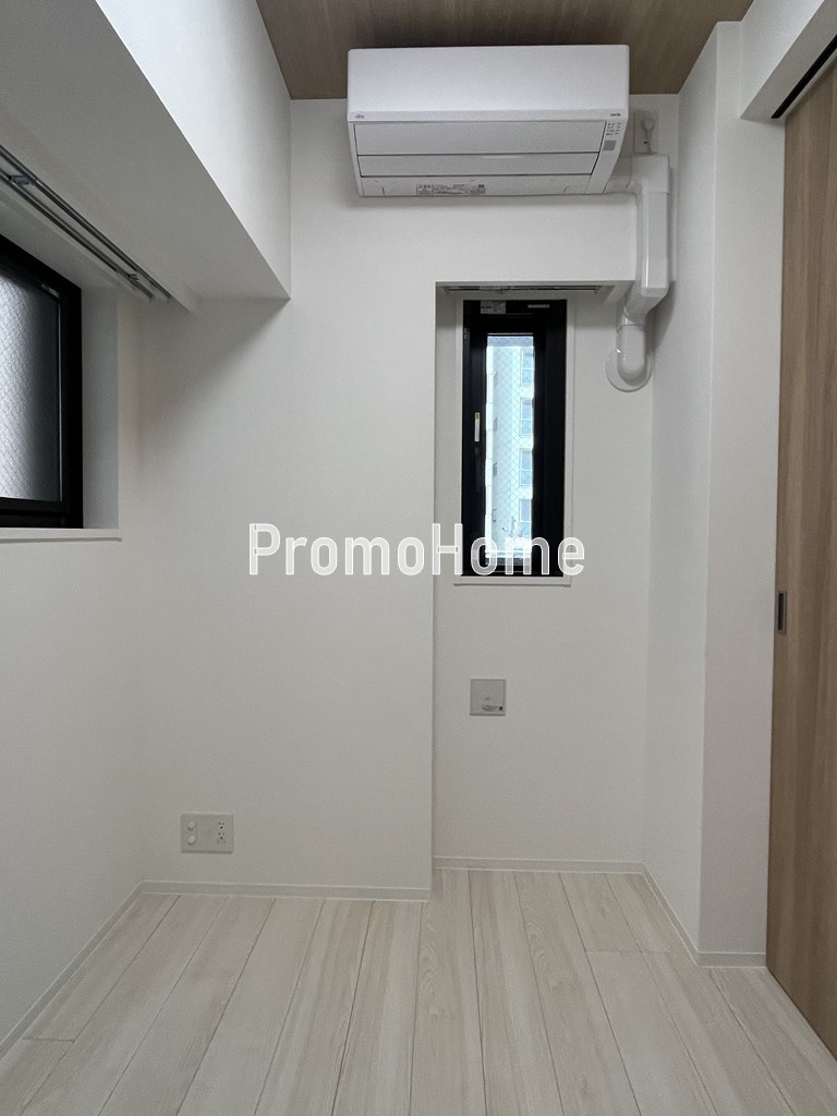 ズーム本郷の洋室