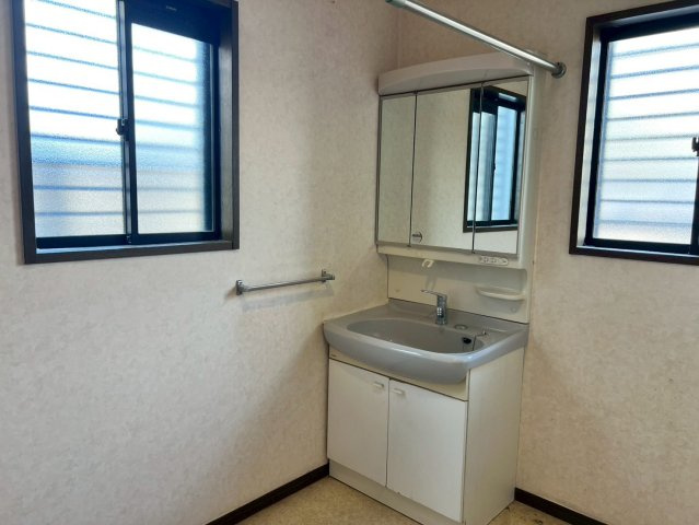 中区倉田　古屋付き土地の外観パース