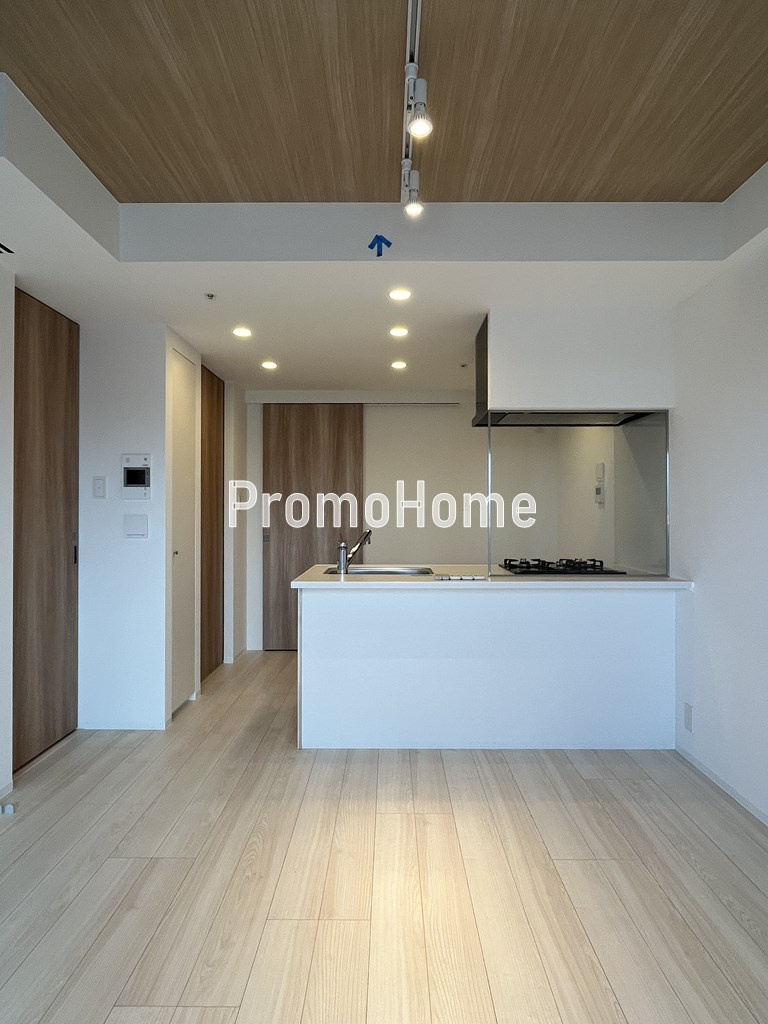 ズーム本郷の居間・リビング