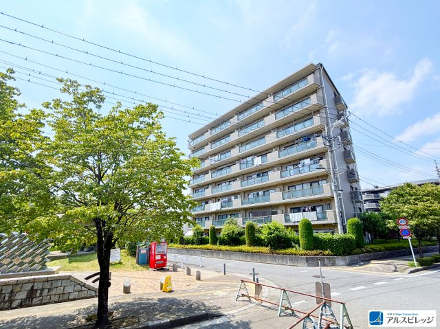 グラン・コートふじみ野の外観|【オーナーチェンジ物件のため投資用としてご検討ください】
（月額賃料等120,000円、表面利回り約5.76%）