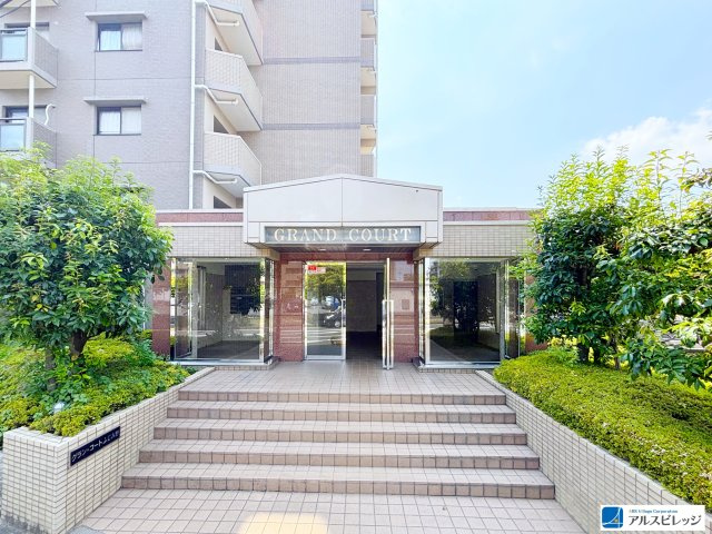 グラン・コートふじみ野のエントランス