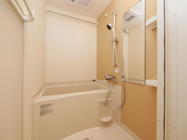 レオンヴァリエ大阪ベイシティの浴室