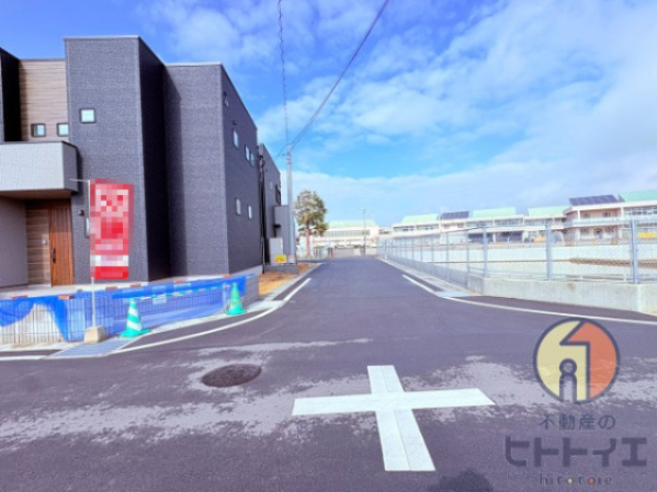 タマタウン八女IC西の前面道路含む現地写真