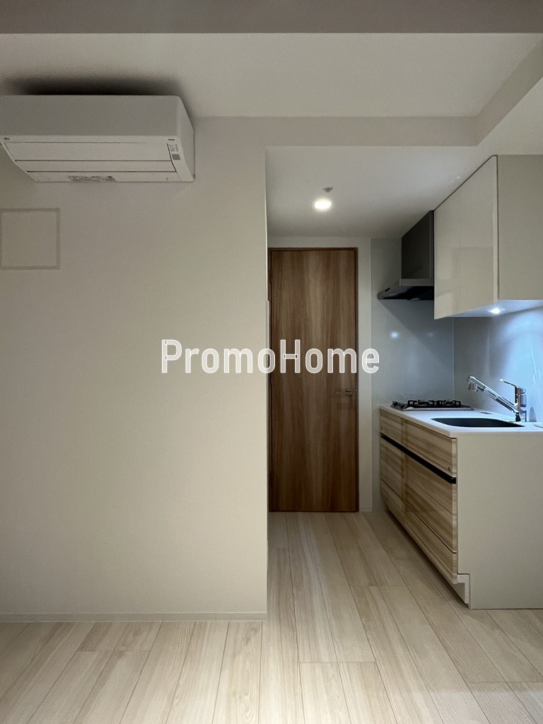 ズーム本郷の居間・リビング