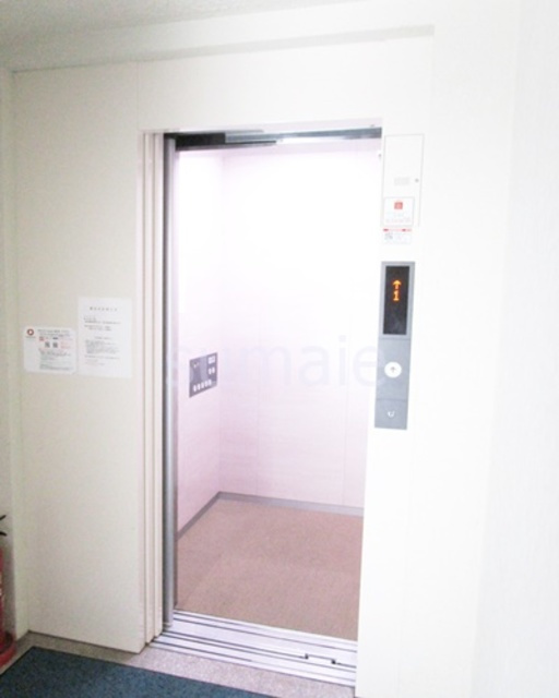 エリーワールドのその他共用部分|エレベーター完備☆