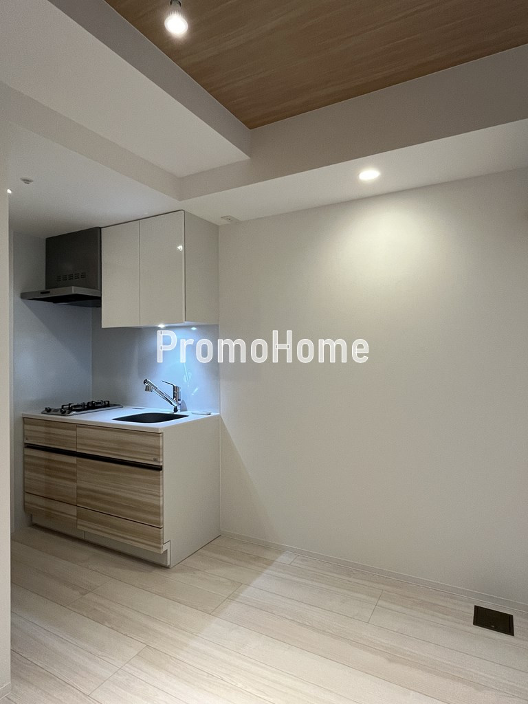 ズーム本郷の居間・リビング