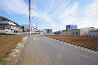 【前面道路含む現地写真】 | 【仲介手数料無料！！】多摩市乞田　建築条件付き売地（全3区画）宅地3、4030万円