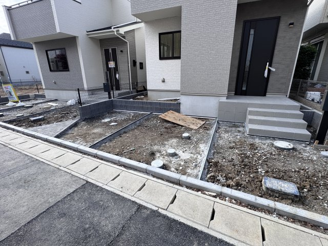 松戸市栗山新築戸建の駐車場|1号棟駐車スペース（2月13日撮影）