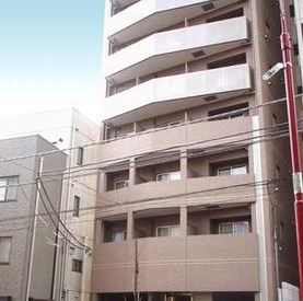 【外観】 | レジディア新中野 | 鉄骨鉄筋コンクリート造のがっちりとした建物。