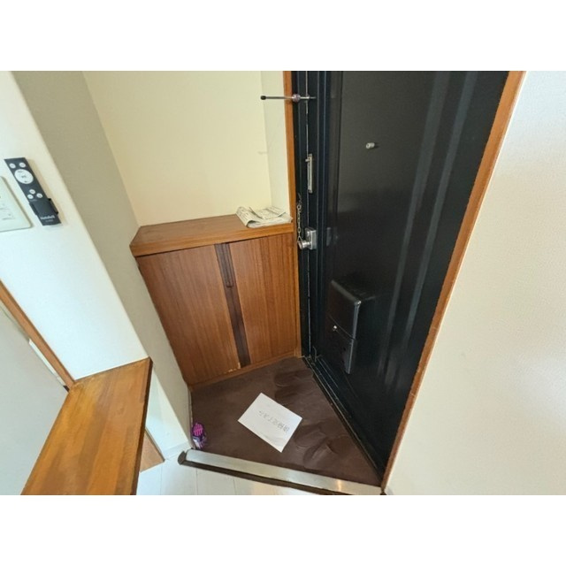 クオリティ所沢の玄関