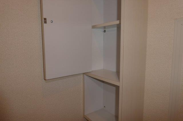サンフラワーＫのトイレ|トイレ棚