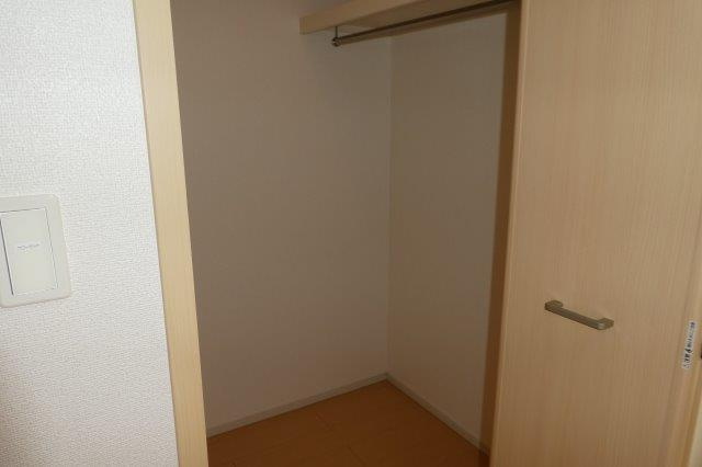 サンフラワーＫの収納|ウォークインクローゼット