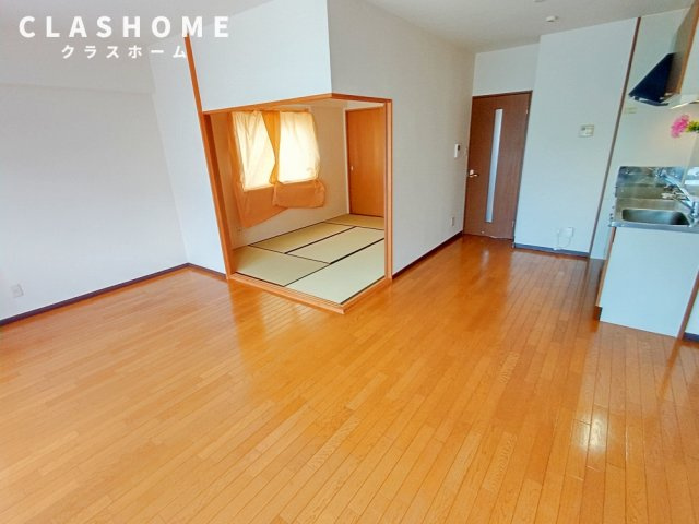 サプリーム東新　　刈谷市近郊の賃貸はクラスホーム刈谷店の居間・リビング|同物件の別部屋になります。