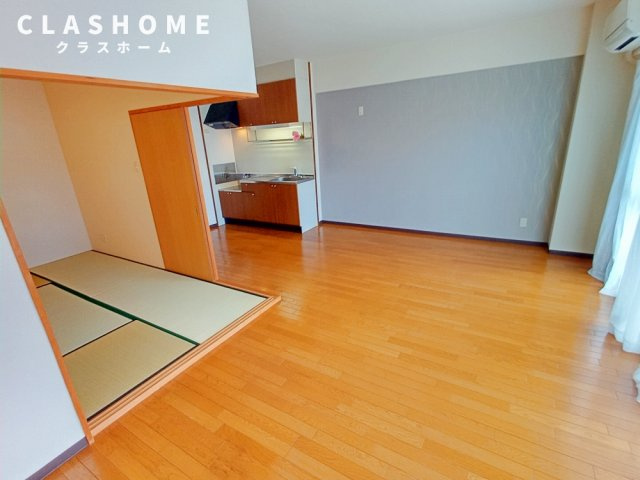 サプリーム東新　　刈谷市近郊の賃貸はクラスホーム刈谷店の居間・リビング|同物件の別部屋になります。