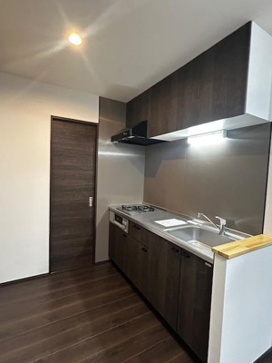 【キッチン】 | ディアコート新栄 | モデルルームの写真。現況を優先します。