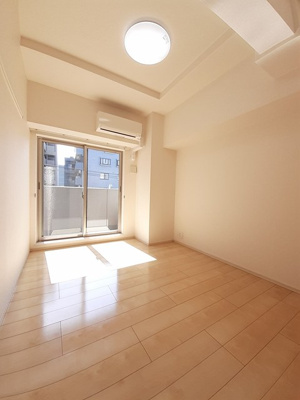 【内装】 | エムズシャングリラ