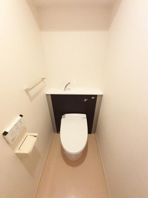 【トイレ】 | エムズシャングリラ