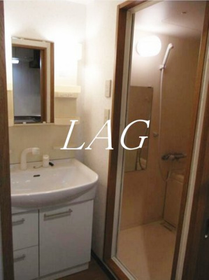 【洗面所】 | モン・プラース | 洗面台です。