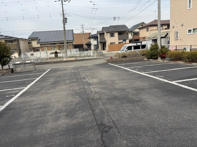 メルシーアトスの駐車場