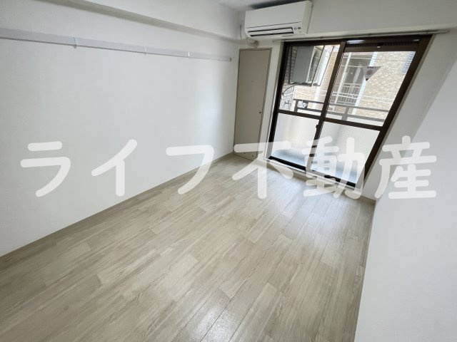 林マンションの居間・リビング|使いやすいリビングです