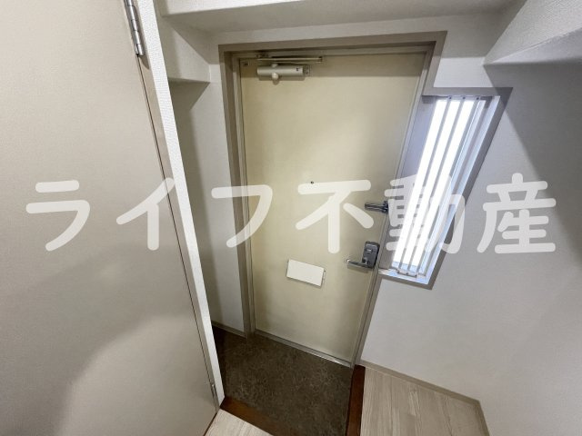 林マンションの玄関|落ち着いた玄関です