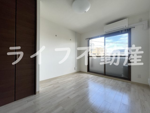 Parfait俊徳道の居間・リビング|ゆったりとしたリビングです