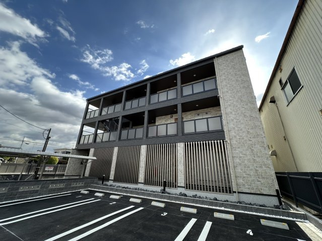リエゾン学園前