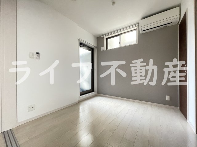 F asecia 近大前の居間・リビング|使いやすい居間です