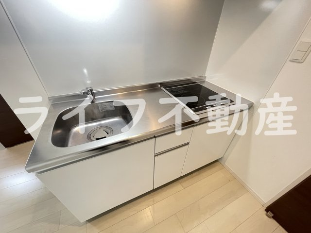 F asecia 近大前のキッチン|お料理しやすいキッチンです