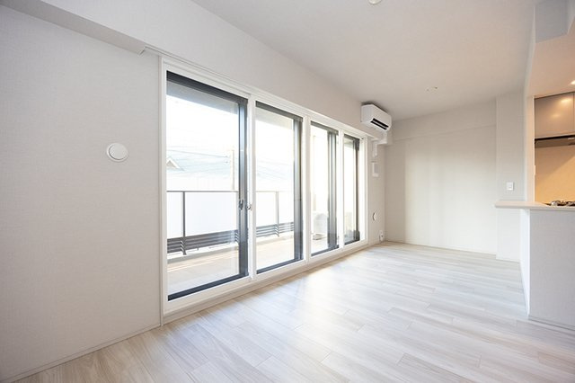 スカイグランデ津田沼の居間・リビング|※写真は同タイプ住戸です。