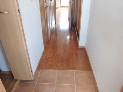 【玄関】 | ヴィアーレ開成